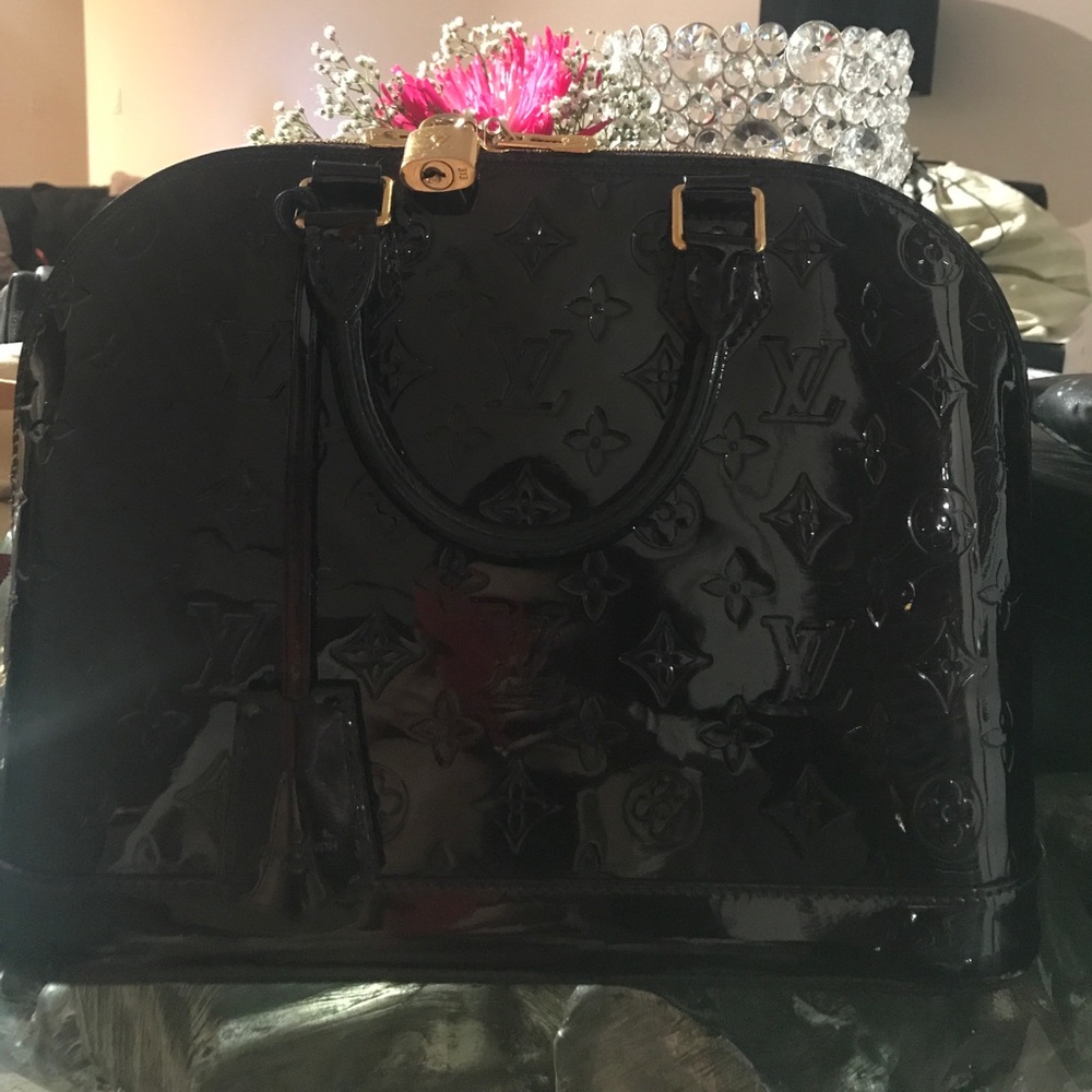 Authentic Maroon Alma Louis Vuitton Purse - Picture 2 of 7